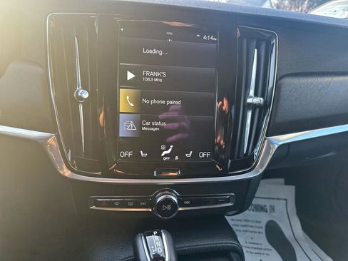 Used 2017 Volvo V90 T6 Cross Country image 30