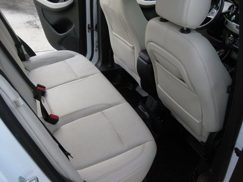 Used 2020 Buick Encore GX Select image 32