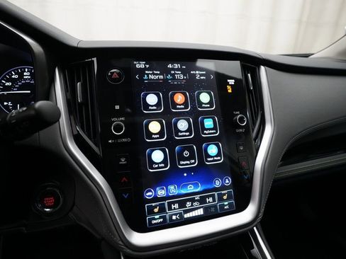 Used 2024 Subaru Outback Onyx Edition XT image 6