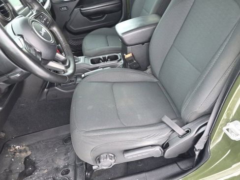 Used 2020 Jeep Wrangler Unlimited Sport S image 13