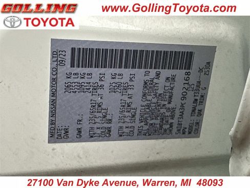 Used 2023 Nissan Rogue S image 18