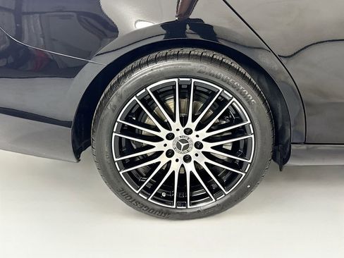 Certified 2025 Mercedes-Benz C 300 Sedan image 33