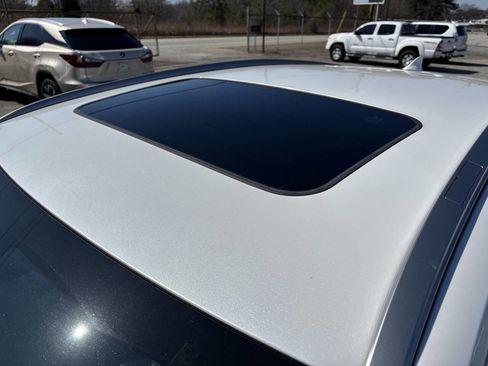 Used 2024 Lexus NX 250 Premium 4dr Crossover image 11