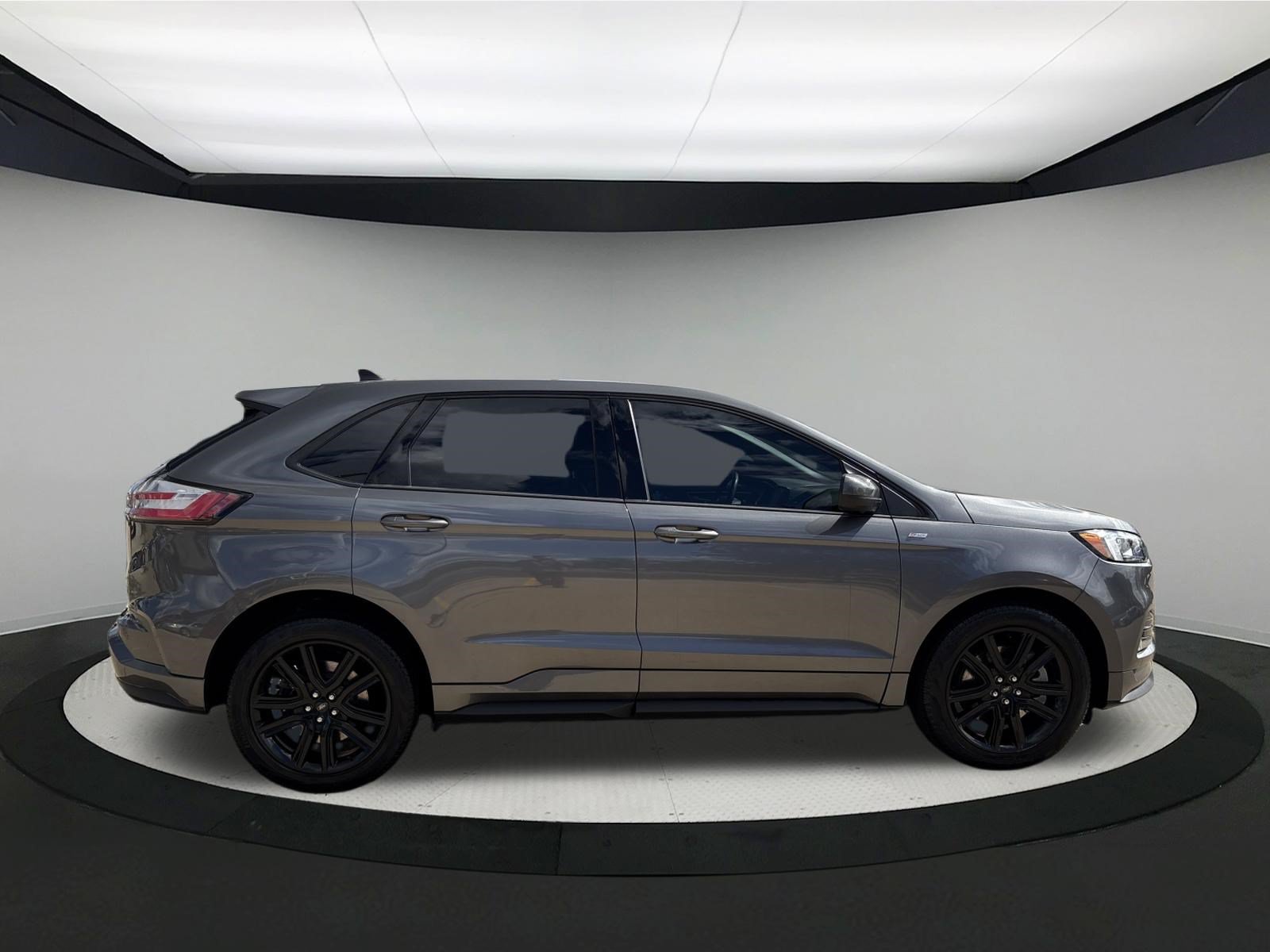 Used 2021 Ford Edge ST-Line AWD/4WD image 6