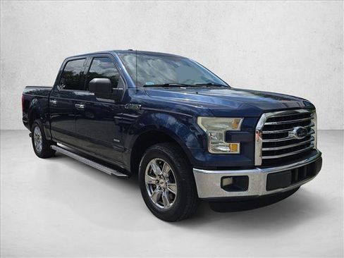 Used 2015 Ford F150 XLT w/ Equipment Group 301A Mid RWD image 3