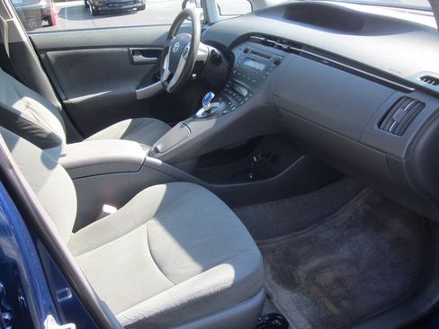 Used 2010 Toyota Prius Three FWD image 14