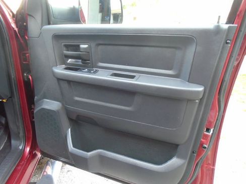 Used 2012 RAM 3500 ST w/ Max Tow Pkg AWD/4WD image 15
