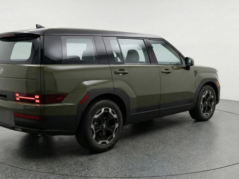 Used 2025 Hyundai Santa Fe SEL image 9