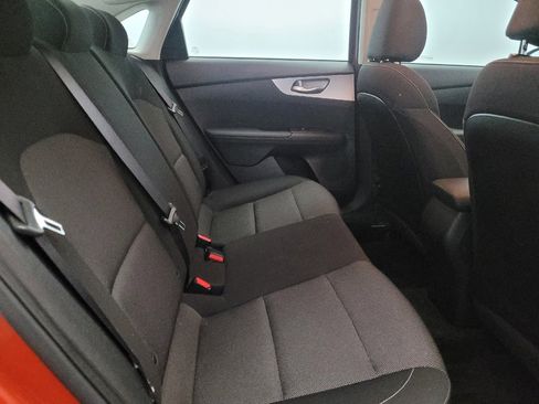 Used 2023 Kia Forte LXS w/ LXS Technology Package image 19