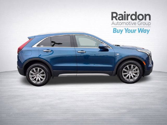 Used 2019 Cadillac XT4 Premium Luxury w/ Cold Weather Package AWD/4WD image 8