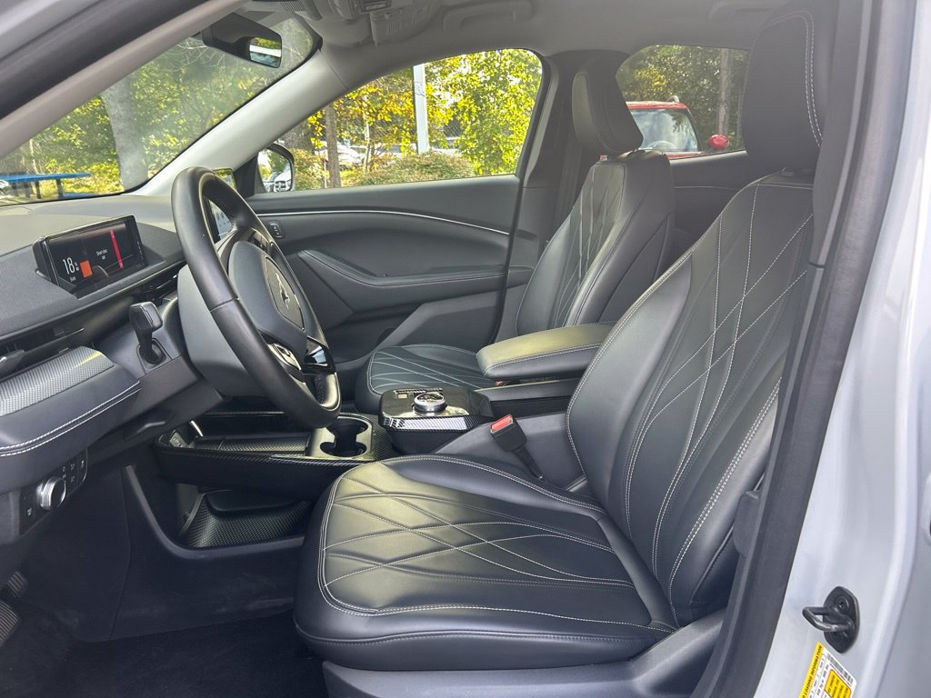 Used 2022 Ford Mustang Mach-E Select AWD/4WD image 37