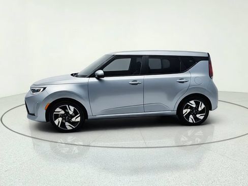 Certified 2025 Kia Soul GT-Line w/ GT-Line Technology Package FWD image 2
