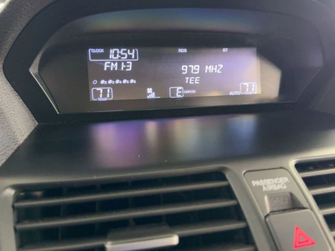 Used 2009 Acura TL 4dr Sdn 2WD image 23