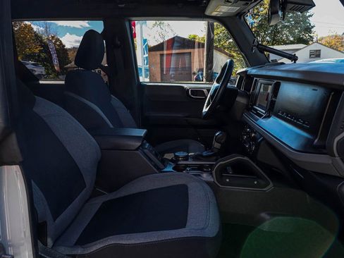 Used 2022 Ford Bronco Big Bend image 34