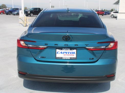 Used 2026 Toyota Camry LE FWD image 4