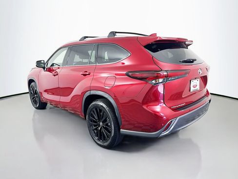 Used 2026 Toyota Highlander Limited AWD/4WD image 7