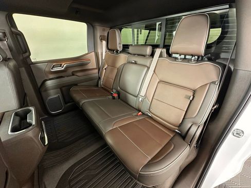 Used 2023 GMC Sierra 1500 Denali w/ Denali Reserve Package image 35