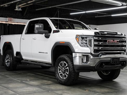 Used 2022 GMC Sierra 2500 SLE w/ SLE Convenience Package image 8