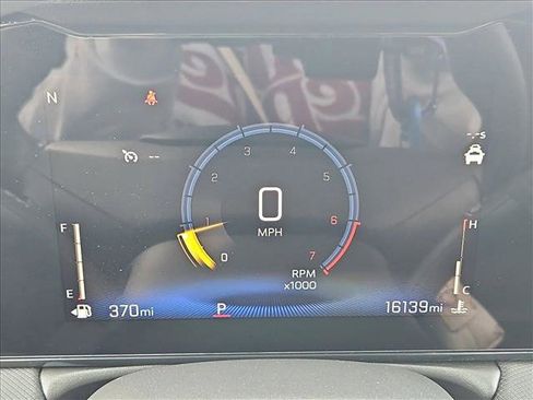 Used 2025 Chevrolet TrailBlazer LT image 11