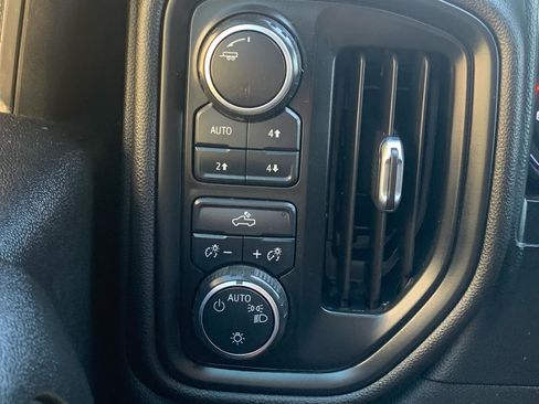Used 2021 Chevrolet Silverado 2500 W/T w/ WT Convenience Package AWD/4WD image 28