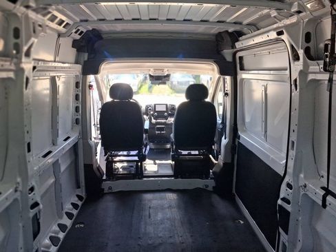 Used 2022 RAM ProMaster 2500 FWD image 16