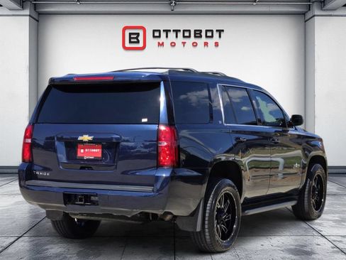 Used 2020 Chevrolet Tahoe LT w/ Texas Edition Package RWD image 4