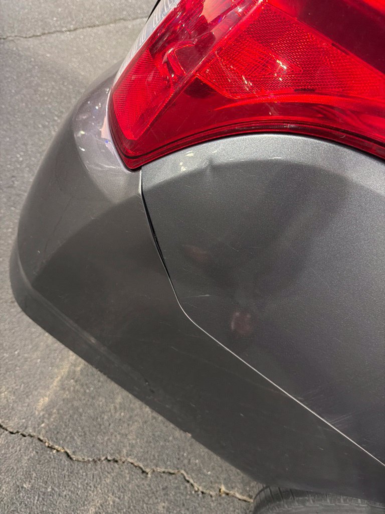 Used 2017 Nissan Versa SV FWD image 15