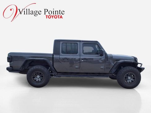 Used 2022 Jeep Gladiator Sport w/ Trailer Tow Package AWD/4WD image 6