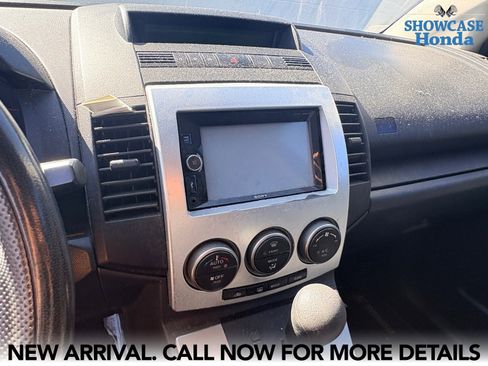 Used 2008 MAZDA MAZDA5 Sport image 9