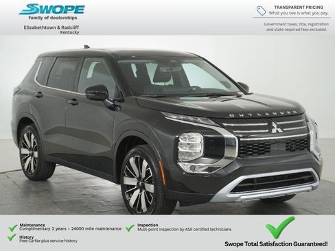 Used 2025 Mitsubishi Outlander SE AWD/4WD image 1