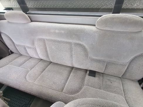Used 1998 Chevrolet Silverado 1500 2WD Extended Cab w/ Preferred Equipment Group 2 image 24