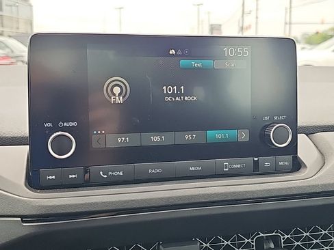 Used 2024 Honda Accord EX image 6
