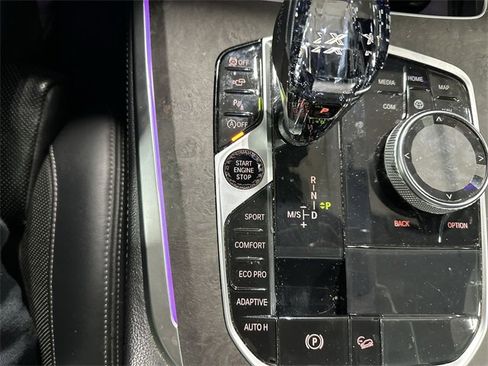 Used 2019 BMW X5 xDrive50i w/ Executive Package image 33