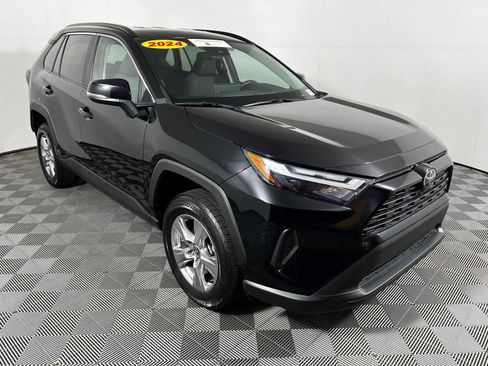 Certified 2024 Toyota RAV4 XLE FWD image 3