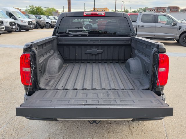 Used 2020 Chevrolet Colorado W/T w/ WT Convenience Package AWD/4WD image 7