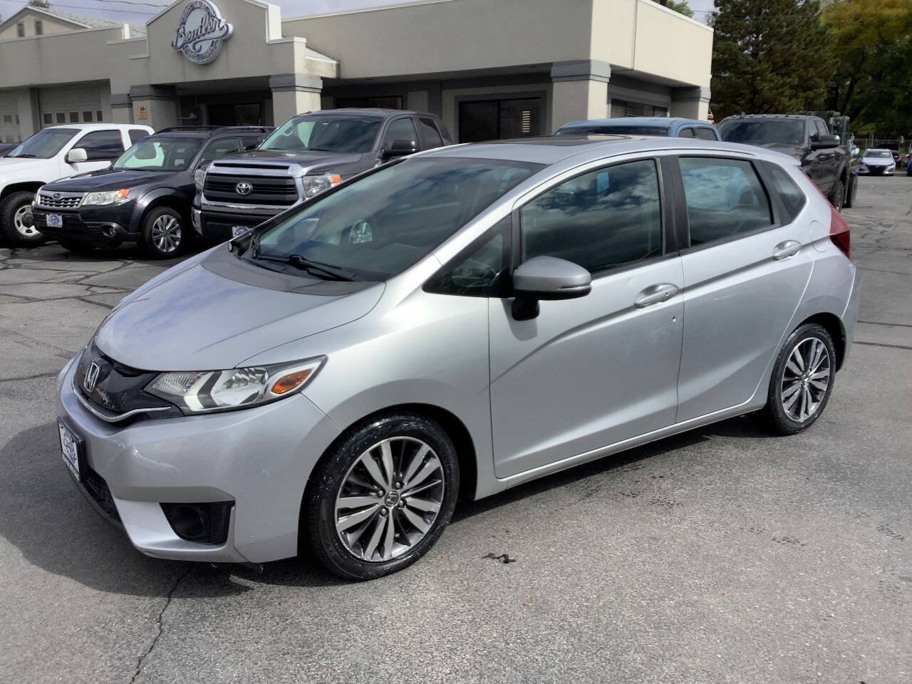 Used 2015 Honda Fit image 1
