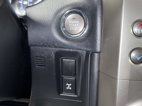 Used 2018 Lexus GX 460 w/ Navigation Package AWD/4WD image 25