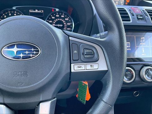 Used 2018 Subaru Forester 2.5i Premium image 23