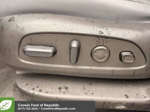 Used 2024 Buick Enclave Premium FWD image 13