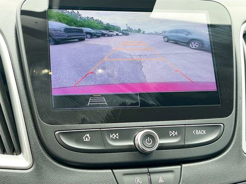 Used 2023 Chevrolet Malibu RS image 13