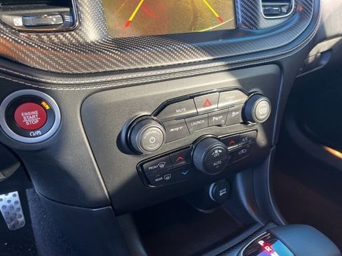 Used 2022 Dodge Charger SRT Hellcat w/ Harman/Kardon Audio Group image 26