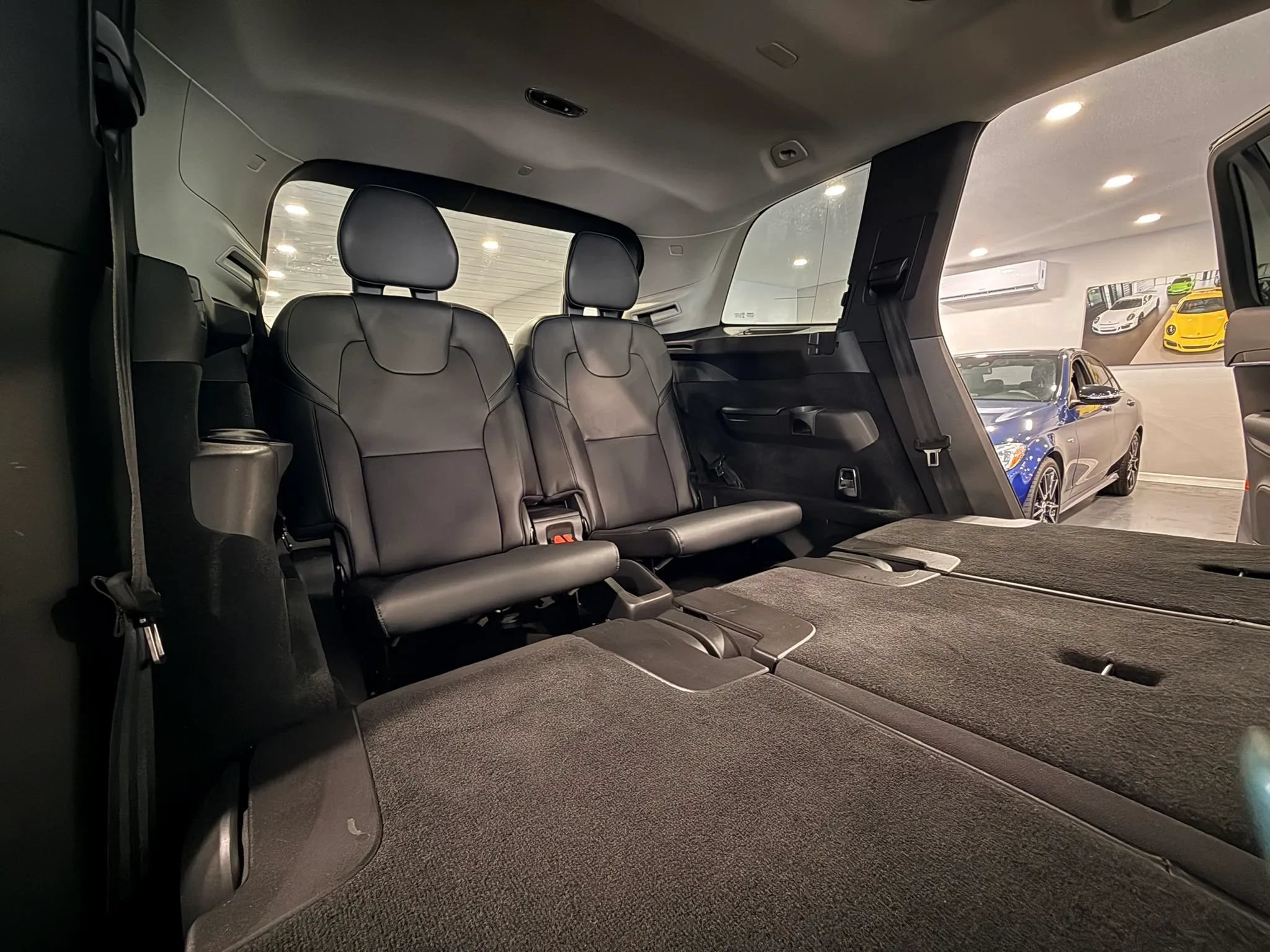 Used 2019 Volvo XC90 T5 Momentum FWD image 17