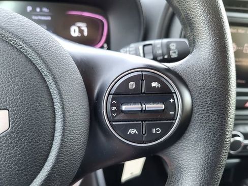 Used 2024 Kia Soul LX w/ Option Group 015 image 19