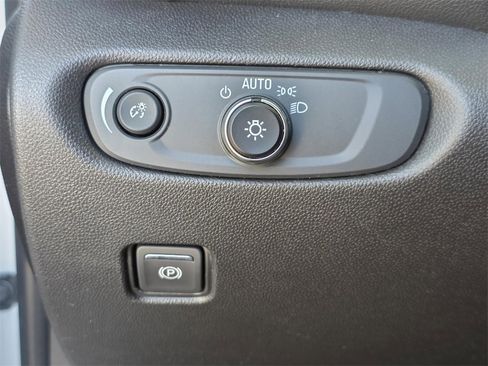 Used 2021 Chevrolet Blazer RS image 29