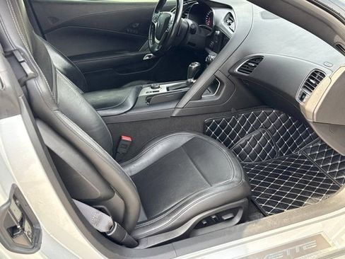 Used 2015 Chevrolet Corvette Stingray Coupe w/ 2LT Preferred Equipment Group image 13