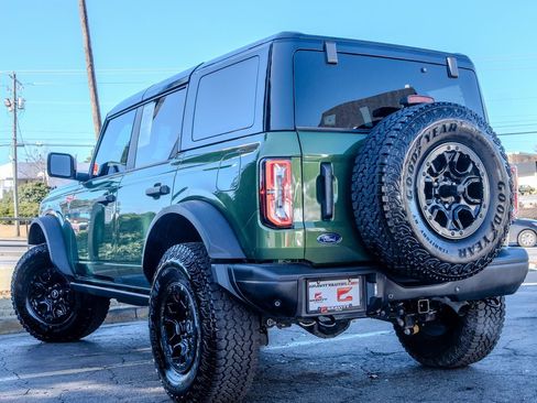 Used 2025 Ford Bronco Badlands image 23