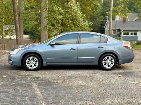 Used 2011 Nissan Altima 2.5 SL w/ 2.5SL Pkg image 4