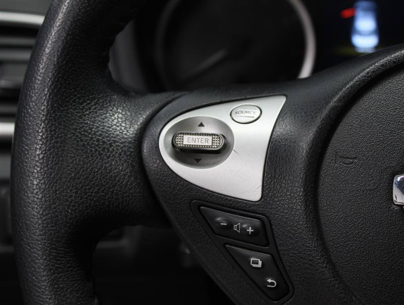 Used 2018 Nissan Sentra SV FWD image 11