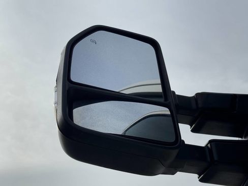 Used 2019 Ford F250 XL w/ Power Equipment Group image 48