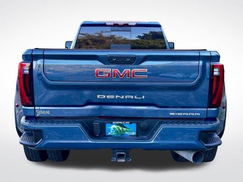 Used 2025 GMC Sierra 3500 Denali w/ Denali Reserve Package image 6